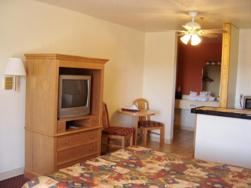 Lodge On The River Bullhead City Exterior foto